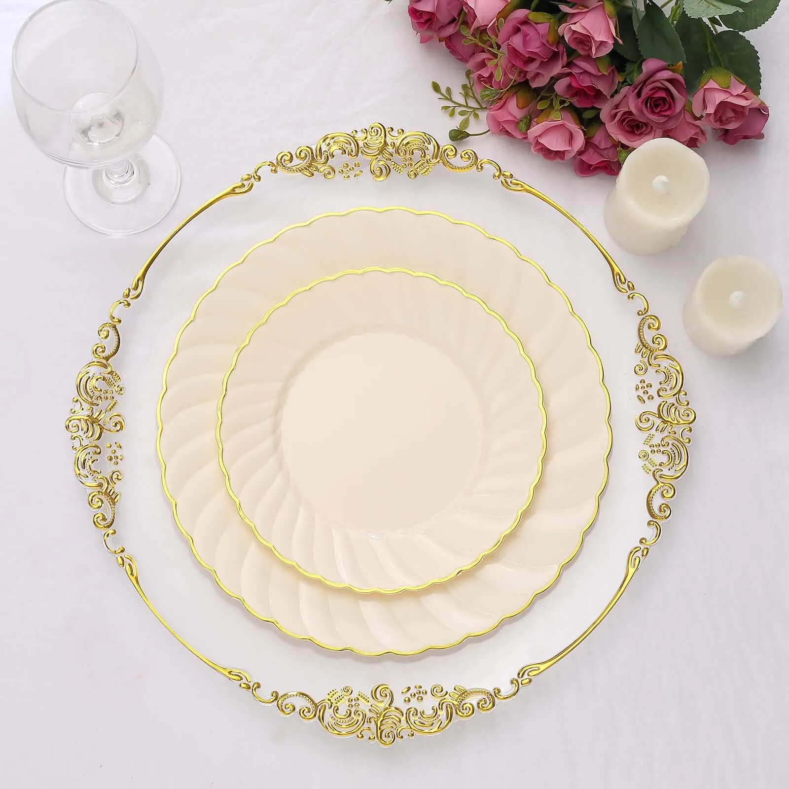 10 Pack 10" Ivory Gold Flair Rim Disposable Dinner Plates, Round Plastic Party Plates