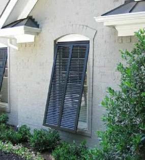 46" x 69" Non-Impact Bahama Shutter