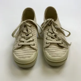 Cream Shoes Sneakers Keen, Size 8