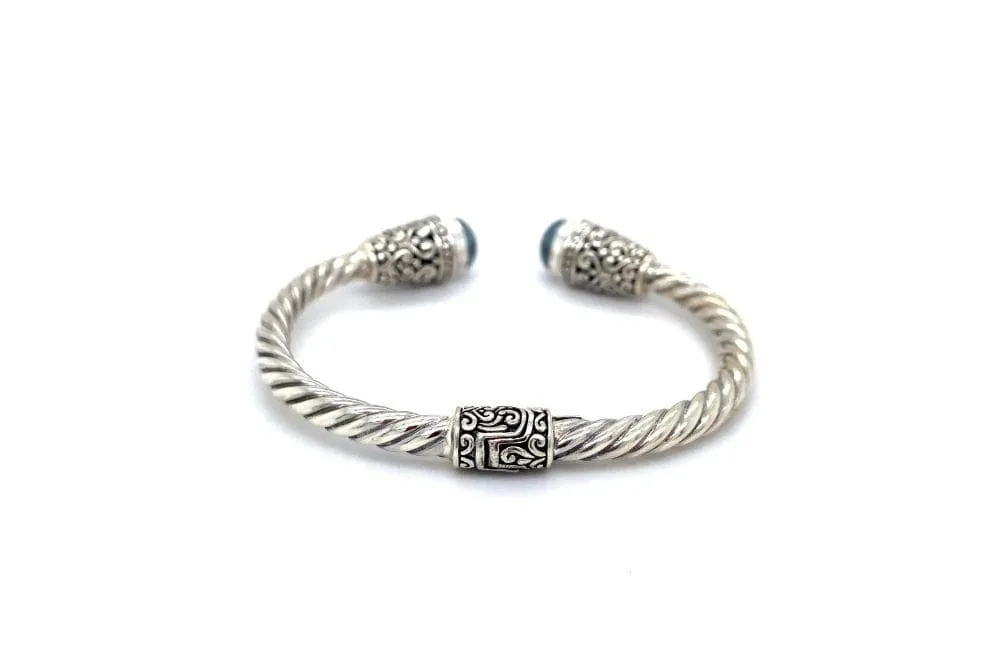 Fiorella Bangle- Grey Pearl