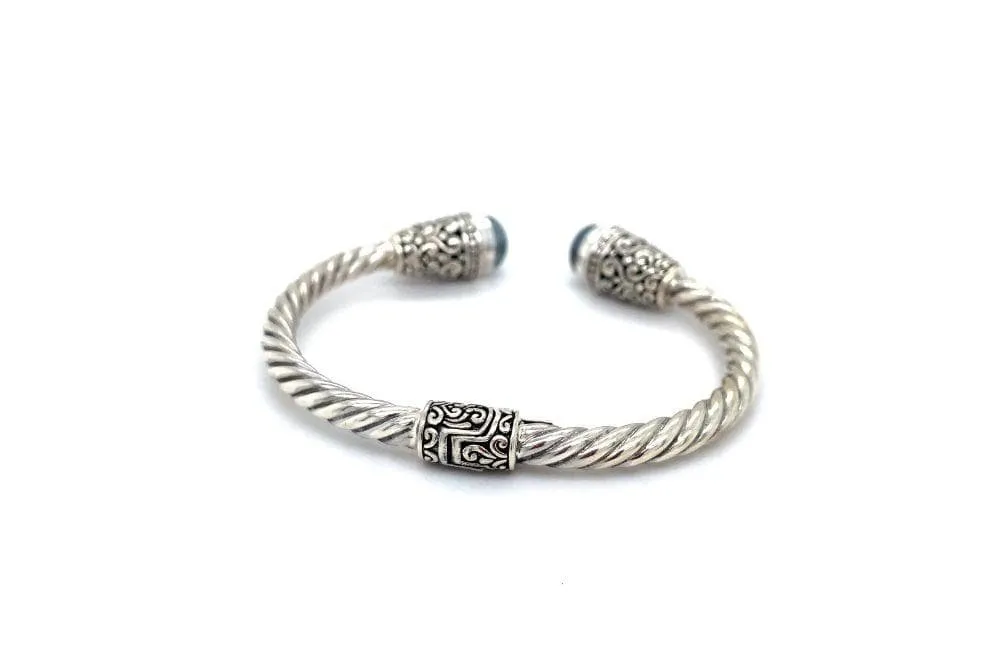 Fiorella Bangle- Grey Pearl