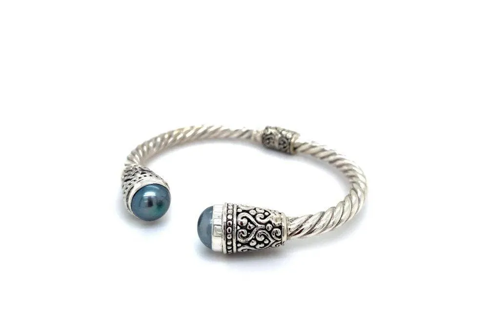 Fiorella Bangle- Grey Pearl