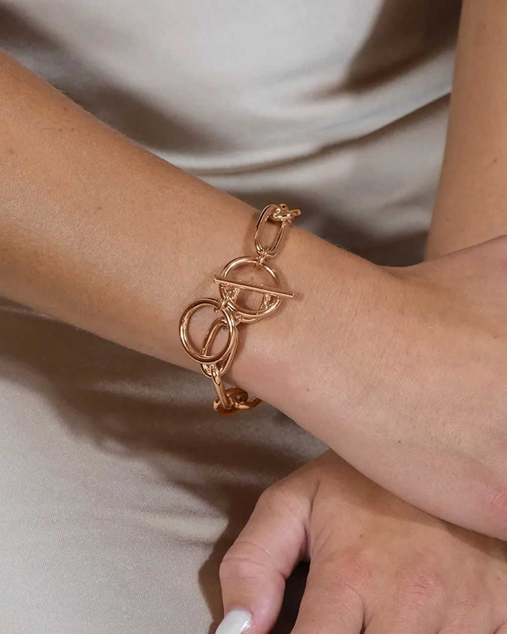 Linked Toggle Bracelet