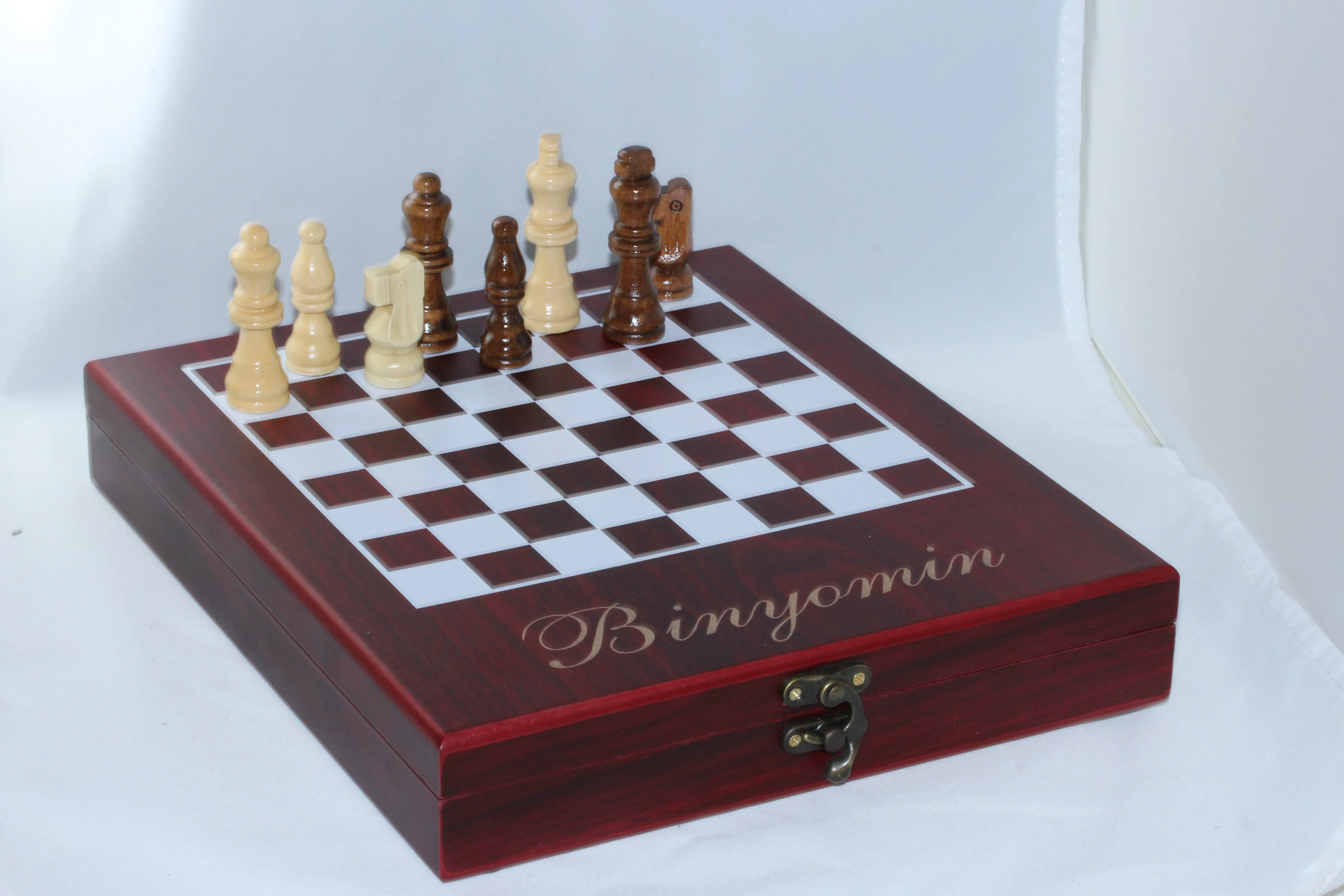 Rosewood Finish Chess Set