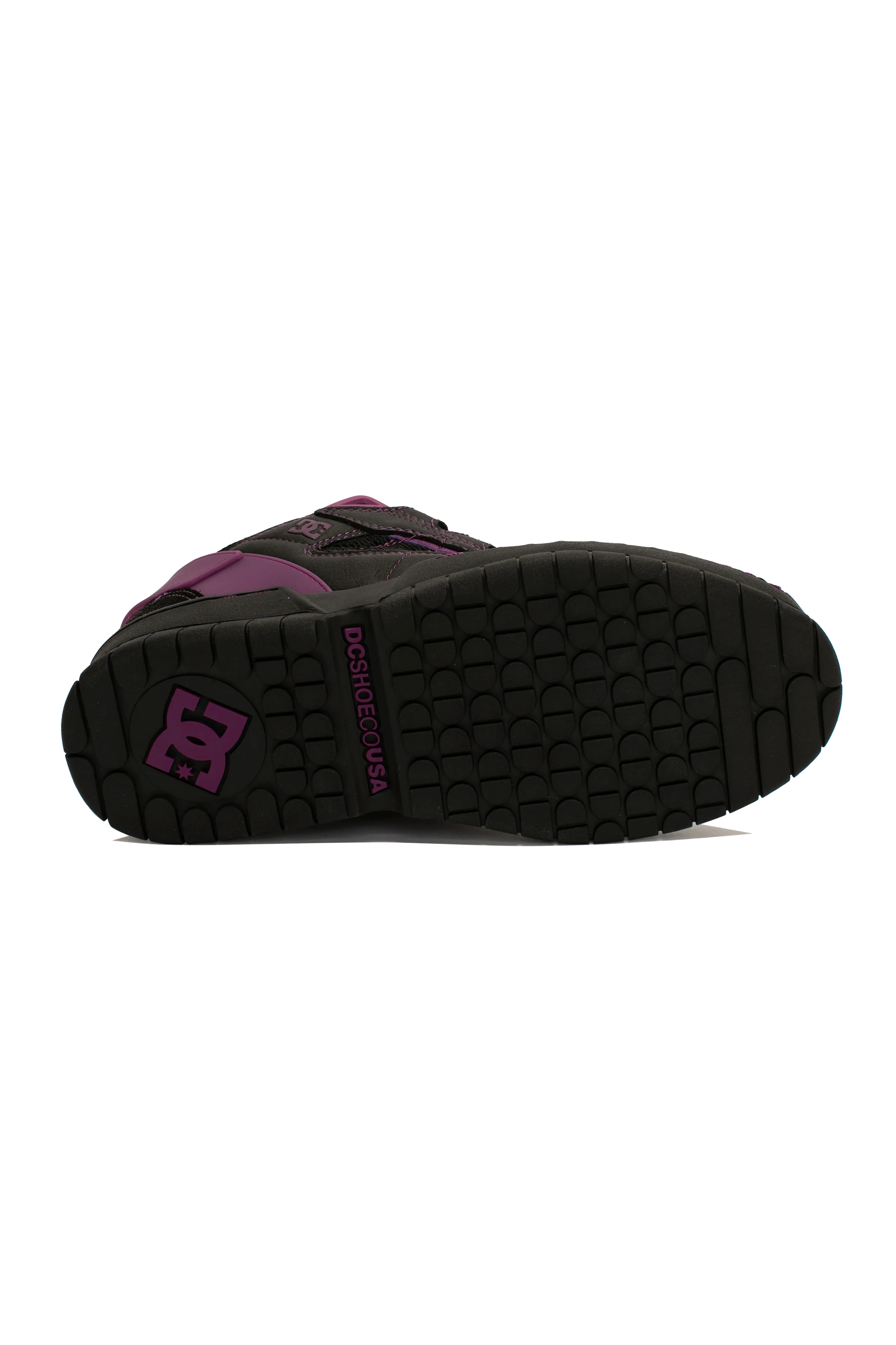 Spectre x DC Shoes